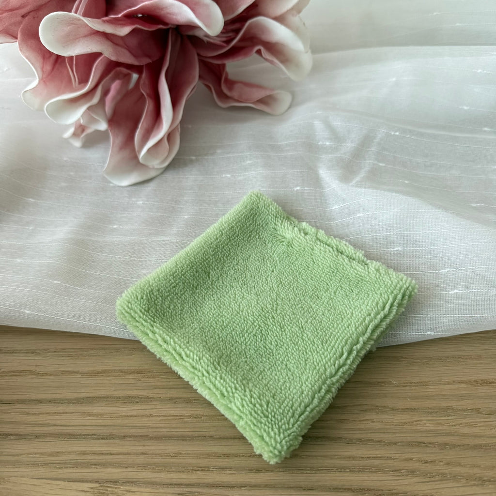 Lingettes démaquillantes lavables