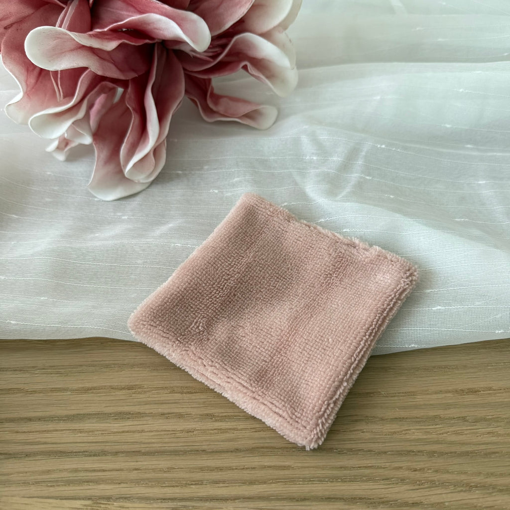 Lingettes démaquillantes lavables