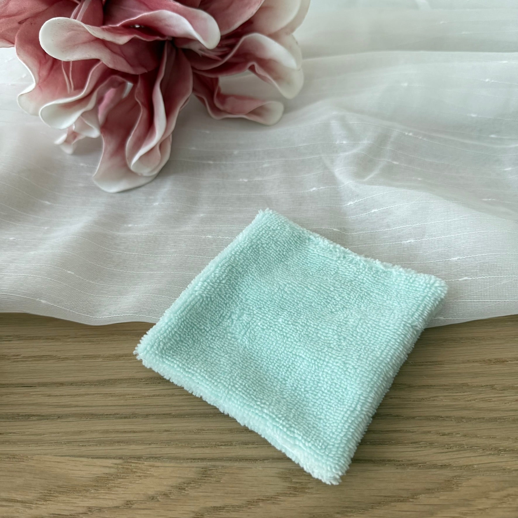 Lingettes démaquillantes lavables